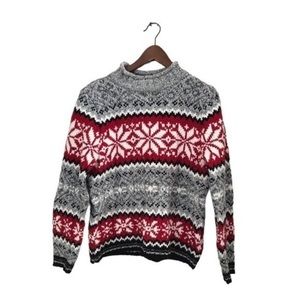 Croft & Barrow Snowflake Christmas Sweater Size Medium